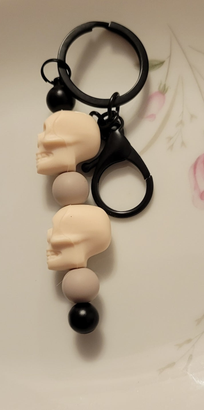 Frank's Debut Skull Keychain Bars